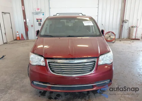 2014 Chrysler Town & Country Touring from USA, damaged, VIN 2C4RC1BG0ER160035